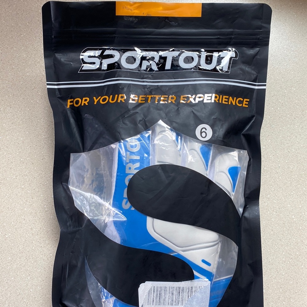 NWT Sportout Goalie Gloves Size 6